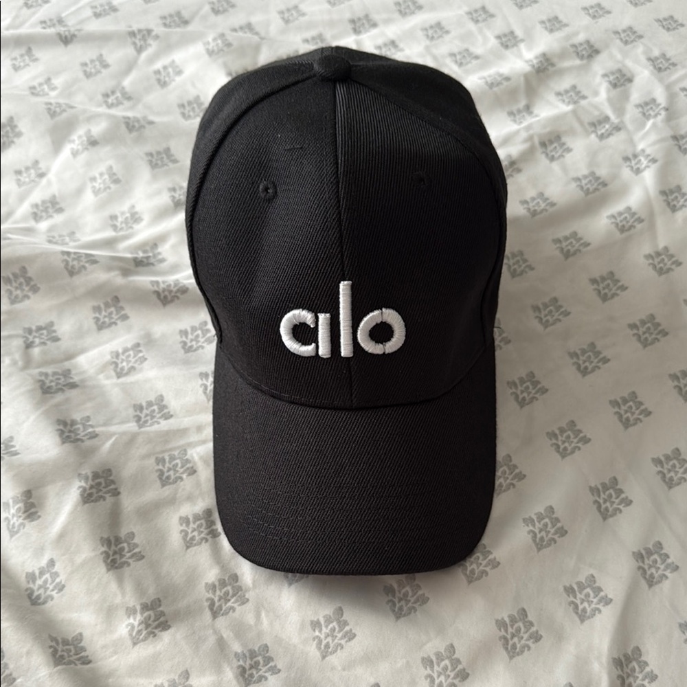 NEW Black Cap